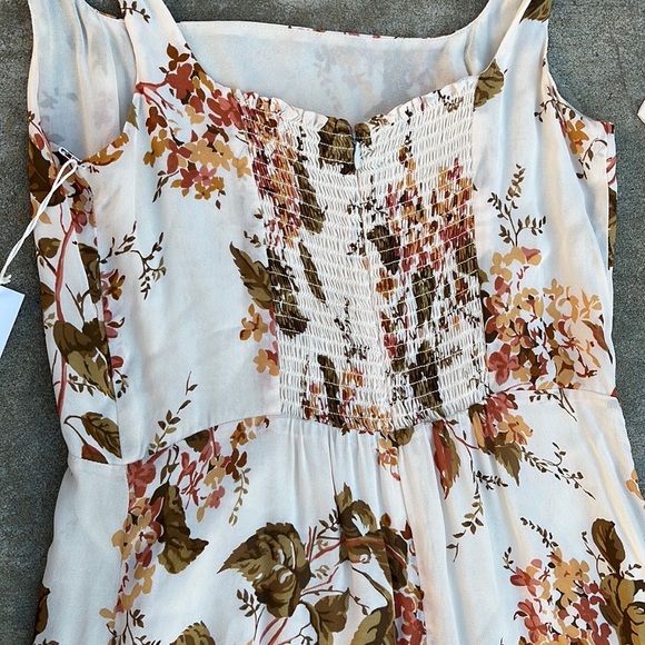 NWT Reformation Twilight Floral Midi Dress in Bella - Picture 9 of 12